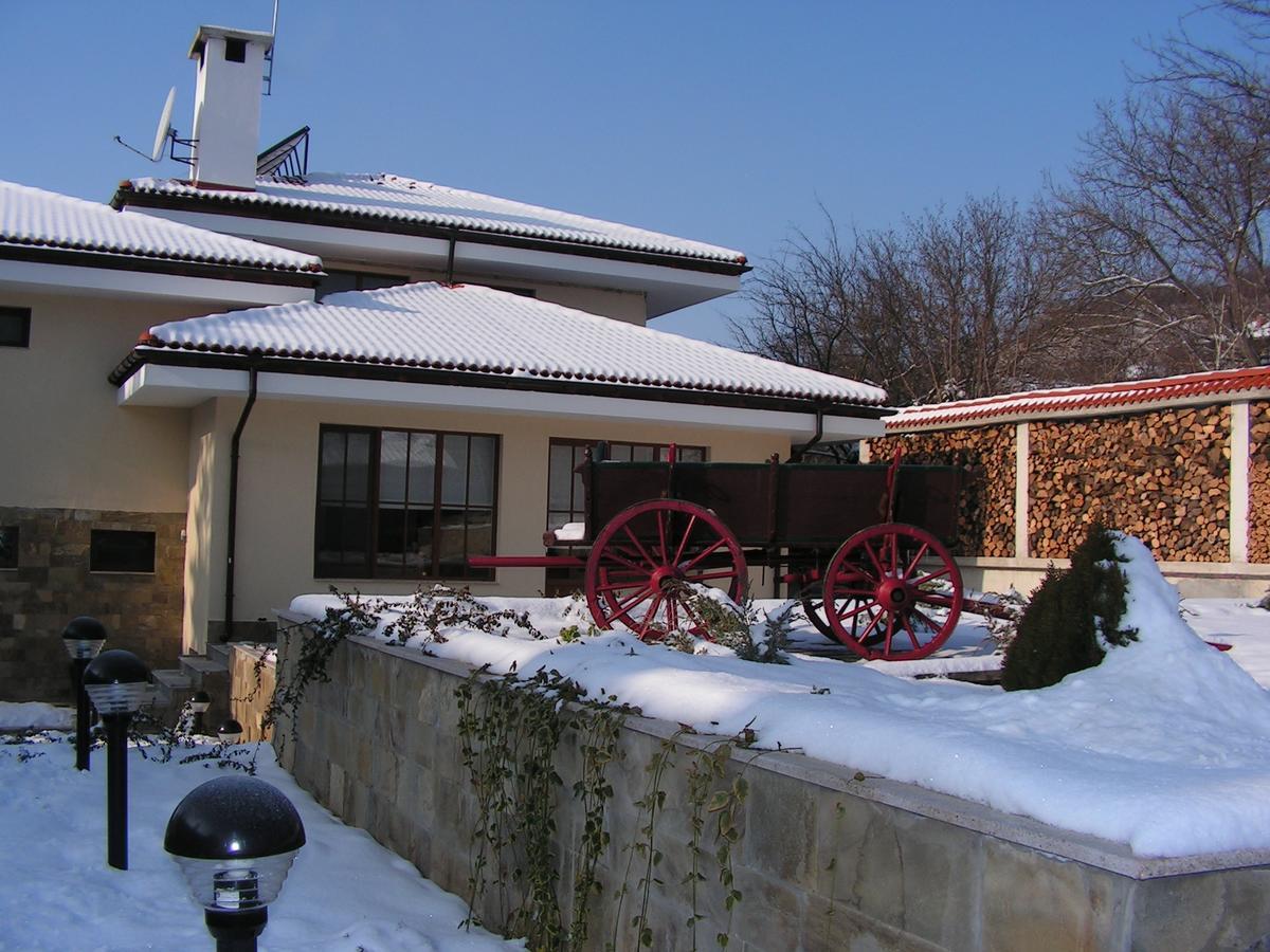 Hotel Black Stork Nisovo Exterior foto