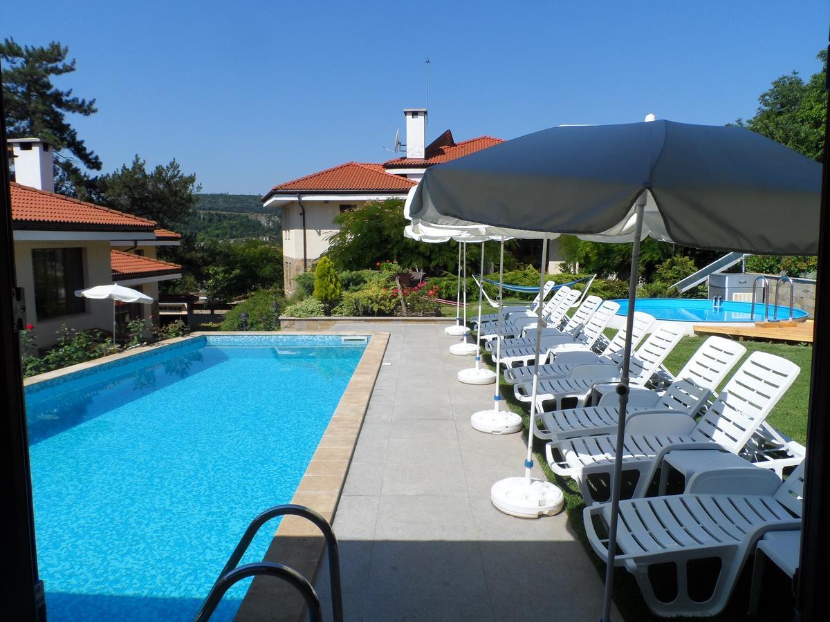 Hotel Black Stork Nisovo Exterior foto